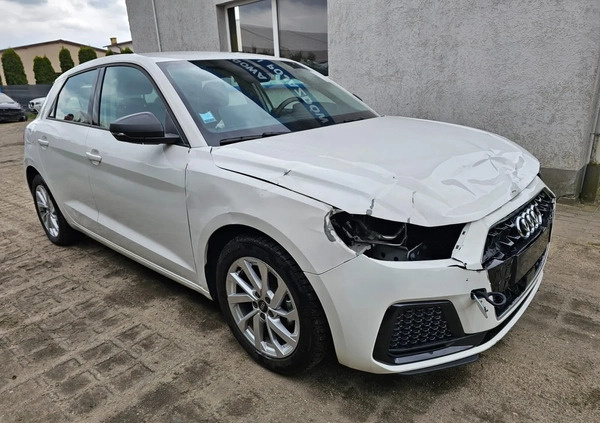 Audi A1 cena 51900 przebieg: 12000, rok produkcji 2022 z Chodzież małe 172